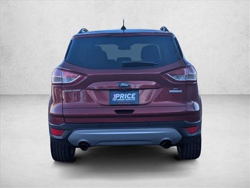 Used 2016 Ford Escape SE w/ Equipment Group 201A image 6