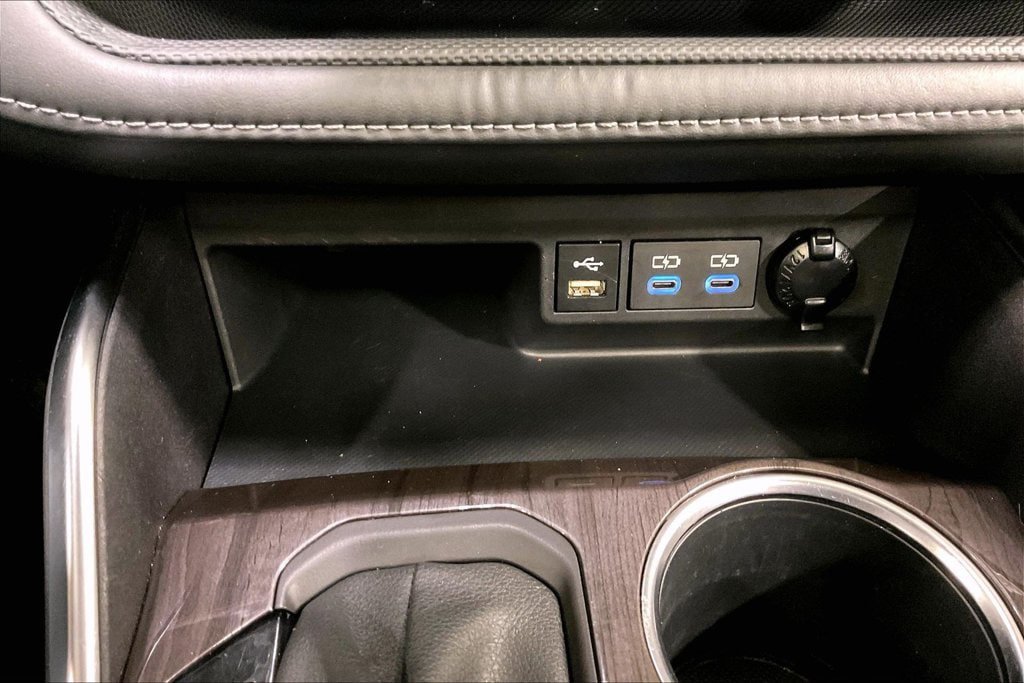 Used 2022 Toyota Highlander Platinum AWD/4WD image 17
