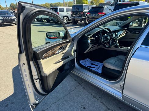 Used 2017 Cadillac CT6 Premium Luxury w/ Driver Assist Package image 16