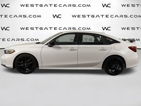 Used 2025 Honda Civic Sport image 5