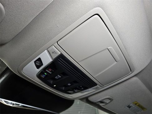 Used 2021 Acura RDX w/ Technology Package image 35