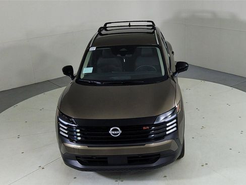 New 2026 Nissan Kicks SR w/ Cold Weather Package image 14