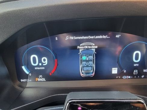 Used 2025 Ford Explorer ST-Line image 27