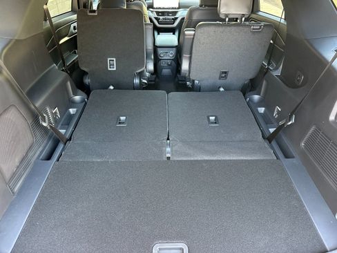 New 2026 Ford Explorer ST w/ Sun And Sound Package image 18