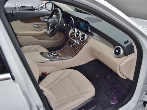 Used 2021 Mercedes-Benz C 300 4MATIC Sedan w/ Premium Package image 26