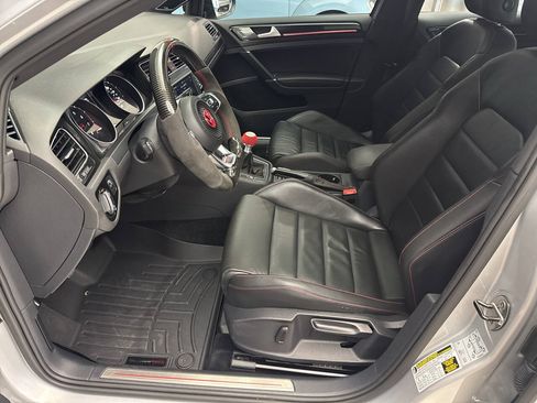 Used 2016 Volkswagen GTI SE w/ Lighting Package (SEL) FWD image 11
