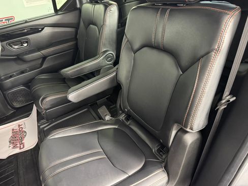 Used 2025 Honda Pilot TrailSport image 40