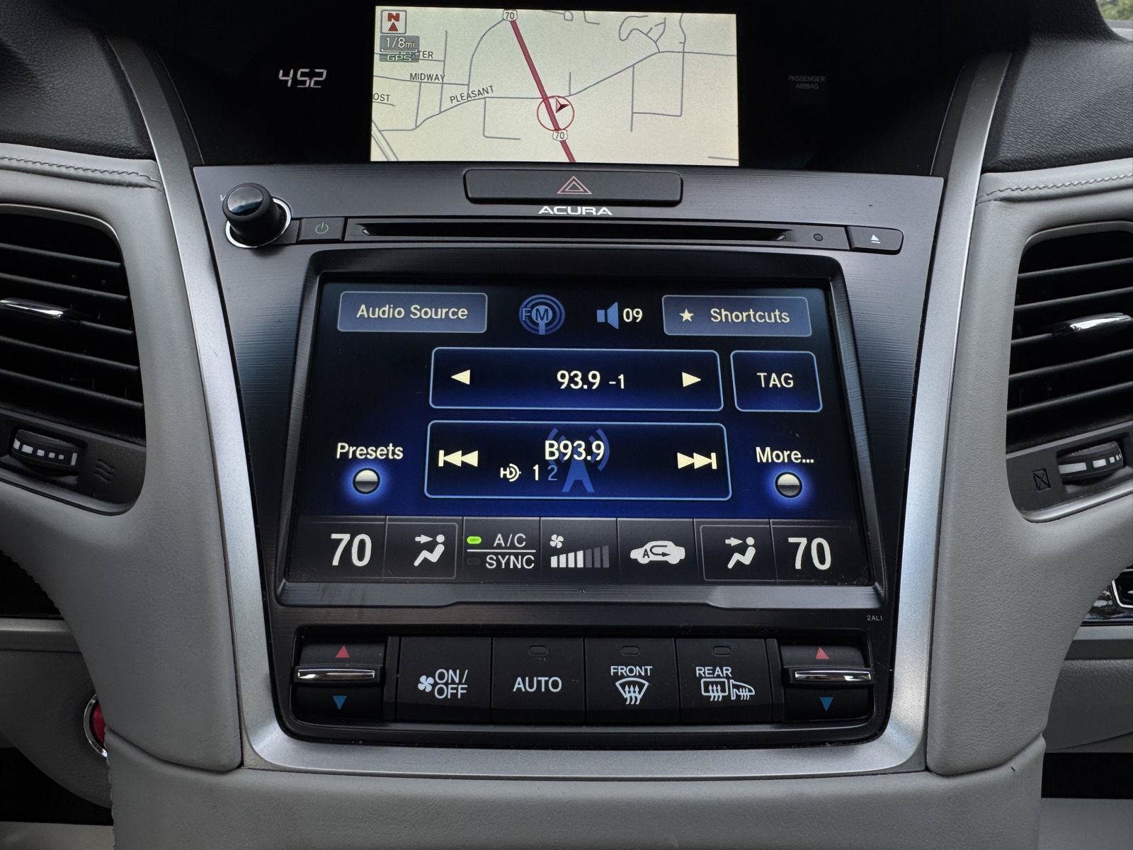 Used 2014 Acura RLX w/ Advance Package FWD image 23