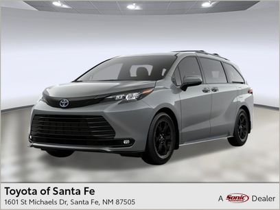 New 2025 Toyota Sienna XLE Woodland Edition