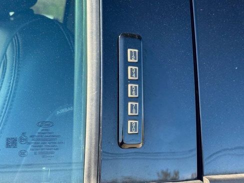 Used 2021 Ford F350 Lariat w/ Chrome Package AWD/4WD image 21