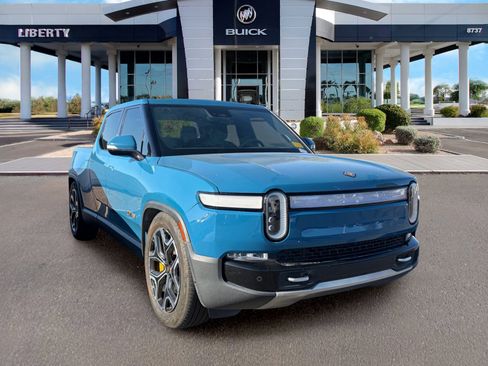 Used 2022 Rivian R1T Adventure AWD/4WD image 2