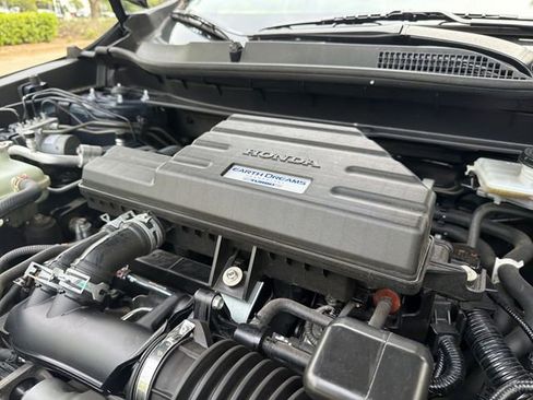 Used 2018 Honda CR-V Touring image 28