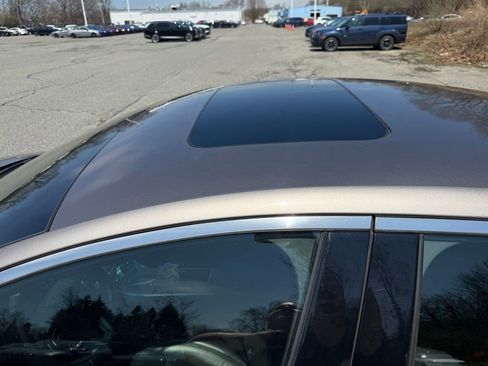 Used 2019 Lincoln MKZ Reserve w/ Reserve Plus Package AWD/4WD image 16