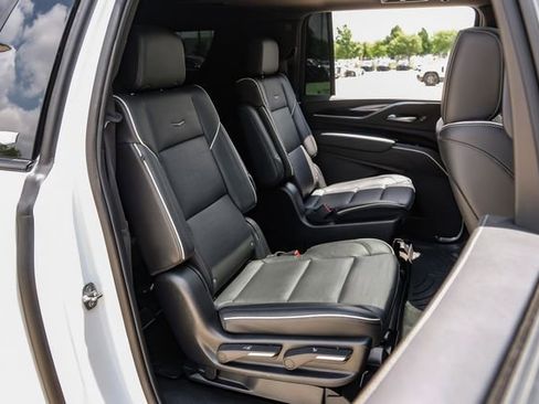 Used 2023 Cadillac Escalade ESV Sport w/ Touring Package AWD/4WD image 47