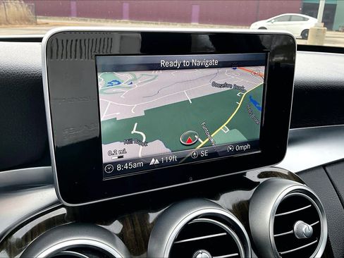 Used 2018 Mercedes-Benz C 300 4MATIC Sedan image 35