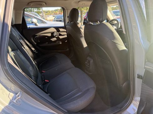 Used 2017 MINI Cooper Clubman S image 15