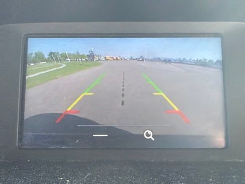 Used 2016 Ford Focus SE FWD image 24