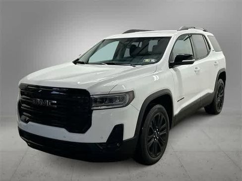 Used 2023 GMC Acadia SLE w/ Driver Convenience Package image 1