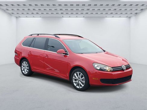 Used 2014 Volkswagen Jetta SportWagen image 1