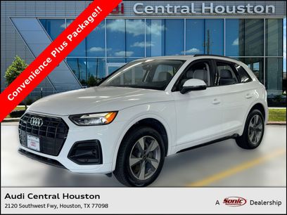 Certified 2025 Audi Q5 2.0T Premium w/ Convenience Plus Package