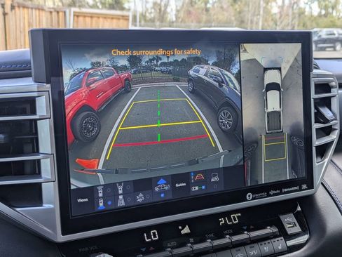 Used 2023 Toyota Tundra Platinum image 23