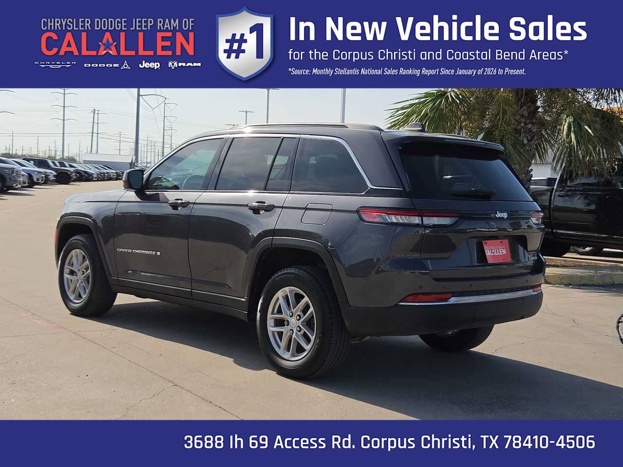 Certified 2025 Jeep Grand Cherokee Laredo X RWD image 12