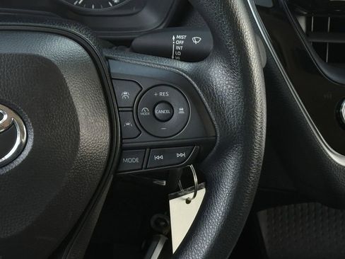Used 2024 Toyota Corolla LE FWD image 15