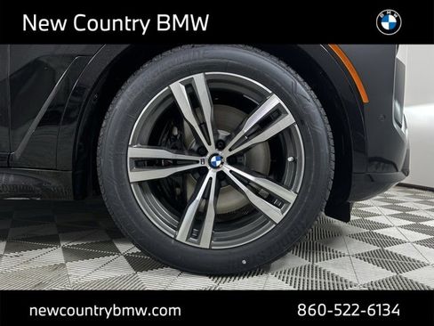 New 2026 BMW X7 xDrive40i w/ M Sport Package image 9