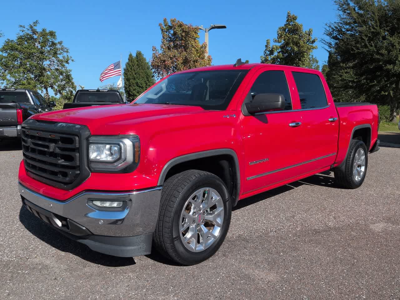 Used 2017 GMC Sierra 1500 SLT w/ SLT Premium Package AWD/4WD image 2
