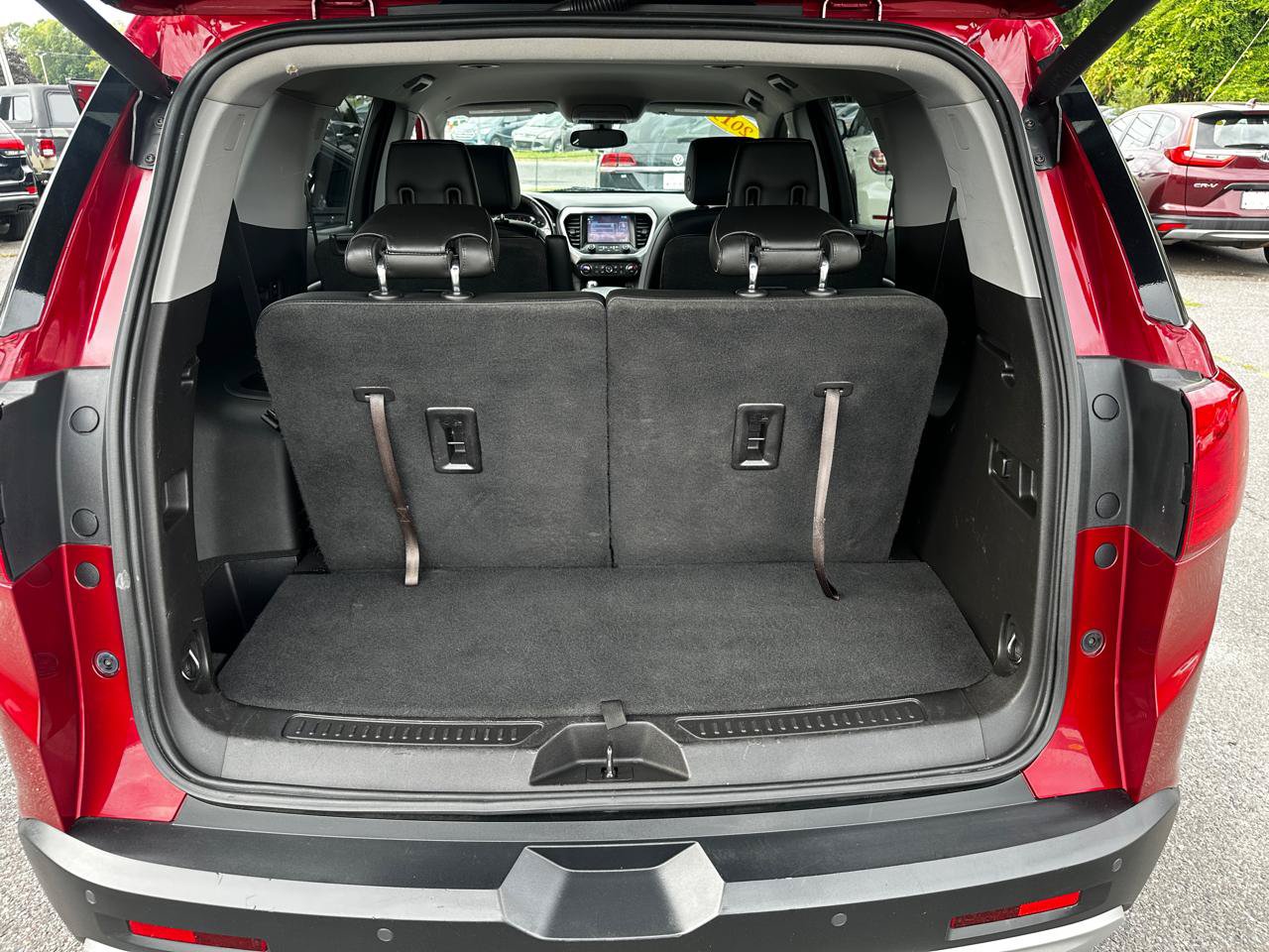 Used 2019 GMC Acadia SLT FWD image 21