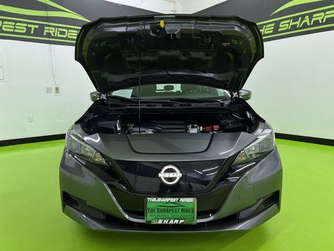 Used 2025 Nissan Leaf S FWD image 4