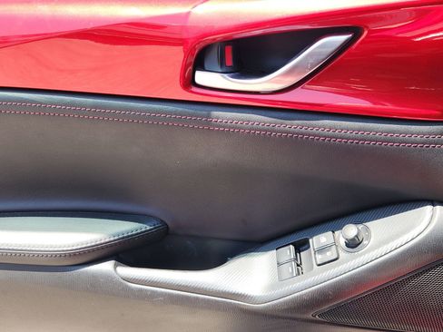 Used 2016 MAZDA MX-5 Miata Grand Touring RWD image 26