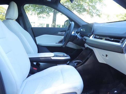 Used 2026 BMW X1 xDrive28i w/ Technology Package image 20