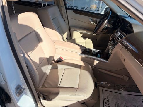 Used 2015 Mercedes-Benz E 350 4MATIC Sedan image 22