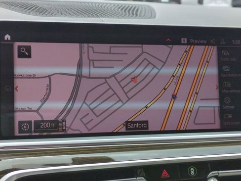 Used 2021 BMW X6 xDrive40i w/ Executive Package image 21