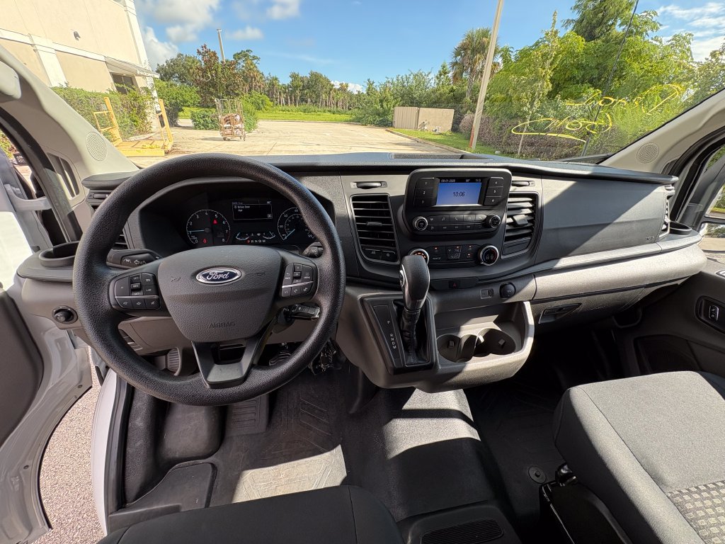 Certified 2025 Ford Transit 250 Low Roof w/ Exterior Upgrade Package RWD image 8