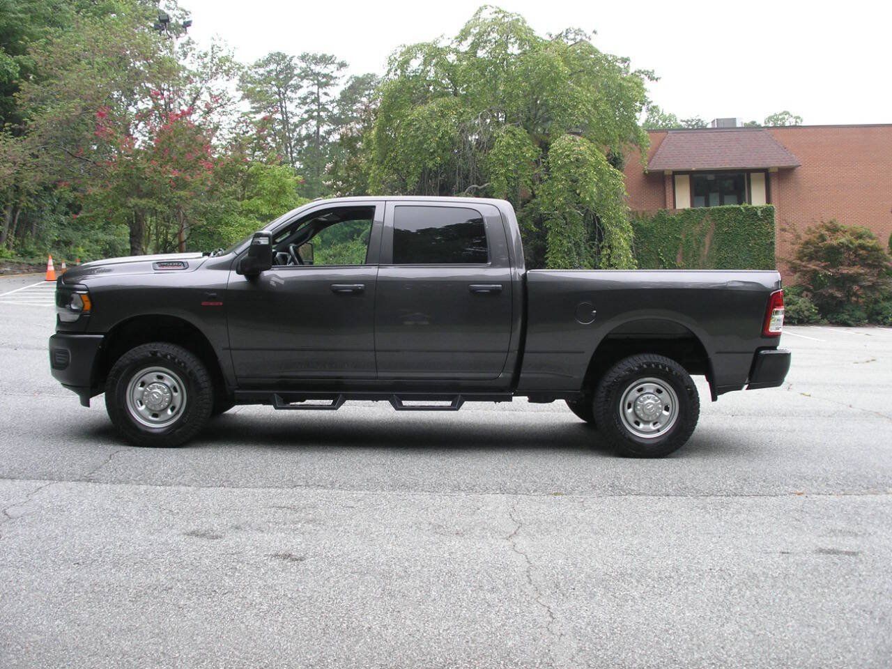 Used 2024 RAM 2500 Tradesman AWD/4WD image 13