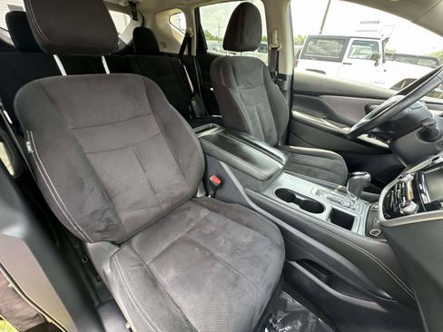 Used 2020 Nissan Murano SV AWD/4WD image 31