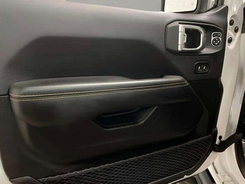 Used 2025 Jeep Wrangler Sahara 4xe w/ Safety Group image 88