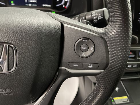 Used 2025 Honda Passport EX-L image 20