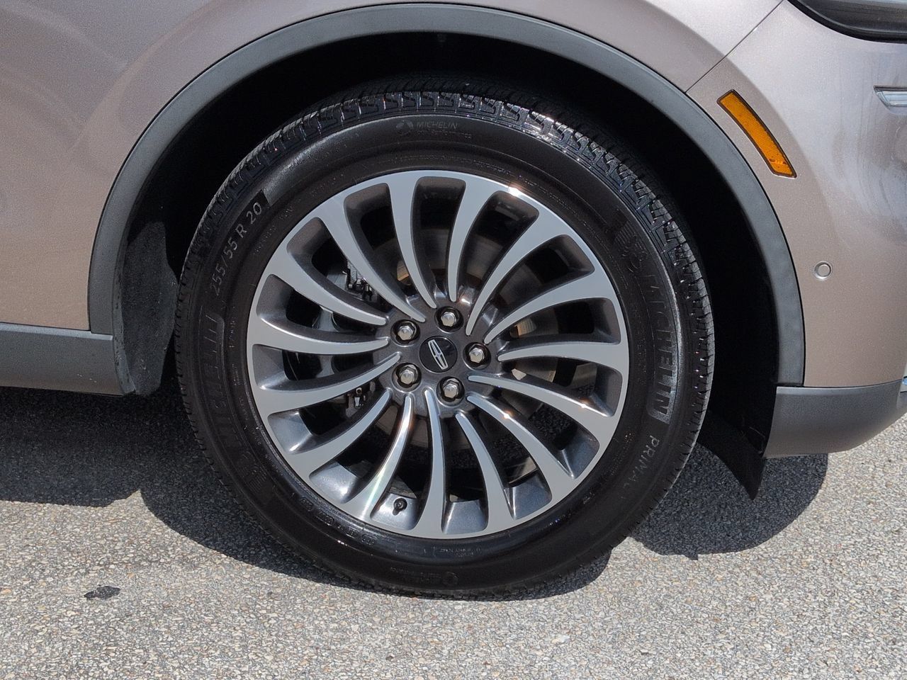 Certified 2021 Lincoln Aviator Reserve w/ Equipment Group 201A RWD image 11