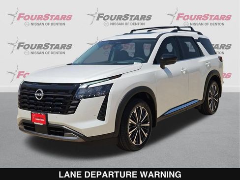 New 2026 Nissan Pathfinder Platinum FWD image 9