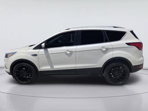 Used 2019 Ford Escape Titanium w/ U9j03 - Titanium Tow Package AWD/4WD image 5