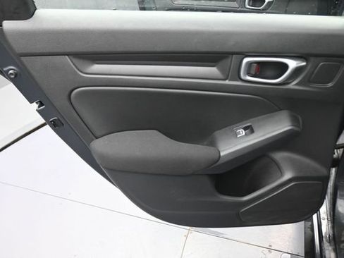 Used 2023 Honda Civic LX image 18