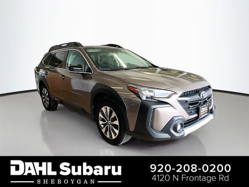 Used 2023 Subaru Outback Limited image 1