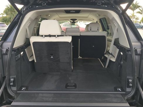 Certified 2023 BMW X7 xDrive40i w/ Premium Package image 14