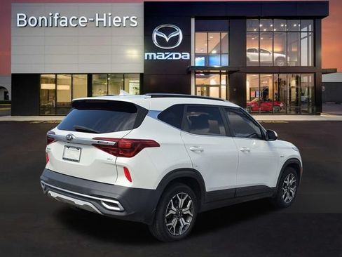 Used 2021 Kia Seltos EX AWD/4WD image 4