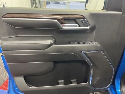 Used 2024 GMC Sierra 1500 Elevation image 8