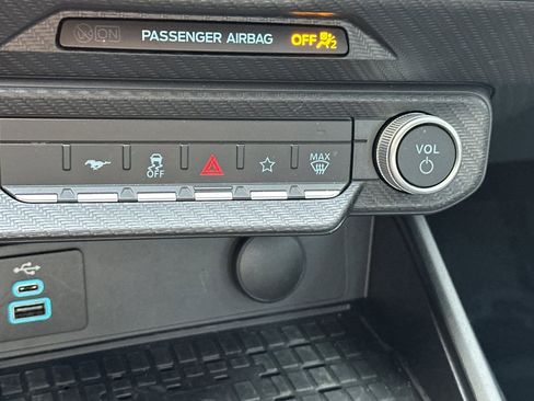 Used 2024 Ford Mustang GT Premium RWD image 21