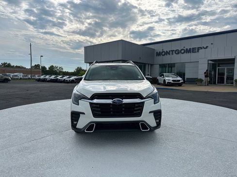 Certified 2026 Subaru Ascent Touring w/ Popular Package #2 AWD/4WD image 2
